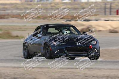 media/Nov-02-2025-Lotus Club of SoCal (Sun) [[dc384ab7f7]]/Novice Group/Cotton Corners/